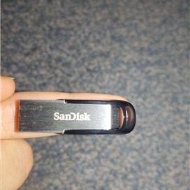 فلش مموری 128 گیگابایت سن دیسک SanDisk Ultra Flair CZ73