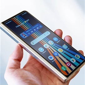 گلس شیشه ای گوشی آراری مدل Core مناسب Galaxy Z Fold 4  پک دو عددی