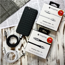 کابل شارژ Mophie مدل USB-C TO Lightning  یک متر