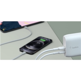 شارژر دیواری شارژ سریع دو پورت USB-C 40 وات بلکین مدل WCB006vfWH