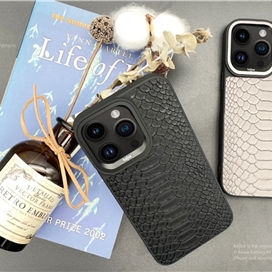قاب برند کجسا Kajsa مدل Glamorous Snake Pattern مناسب برای Apple iPhone 14 Pro Max